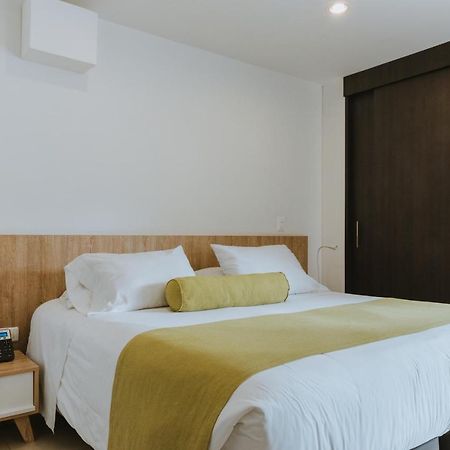 Travelers Rio Verde Living Suites Rionegro Buitenkant foto