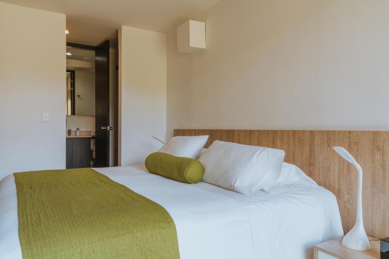 Travelers Rio Verde Living Suites Rionegro Buitenkant foto