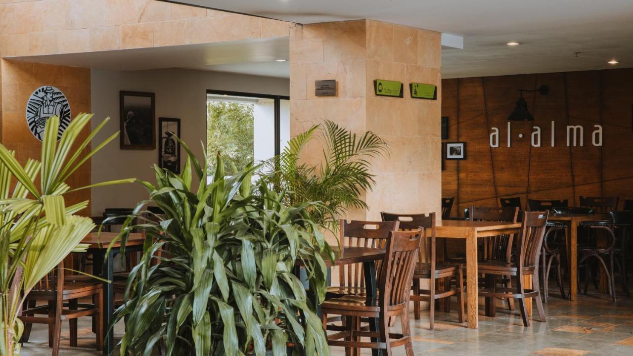 Travelers Rio Verde Living Suites Rionegro Buitenkant foto
