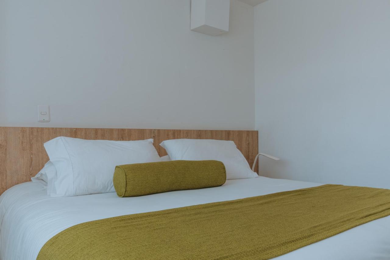 Travelers Rio Verde Living Suites Rionegro Buitenkant foto