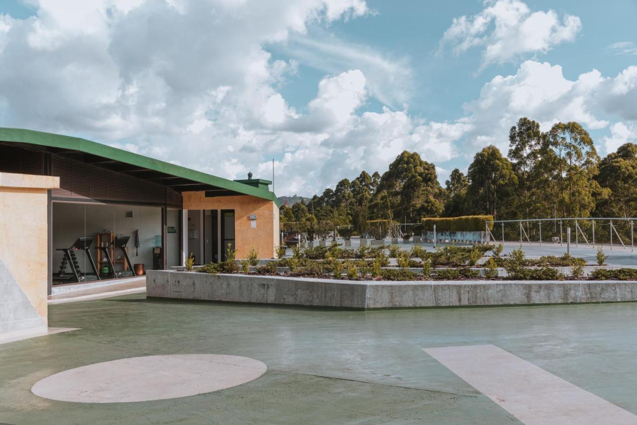 Travelers Rio Verde Living Suites Rionegro Buitenkant foto