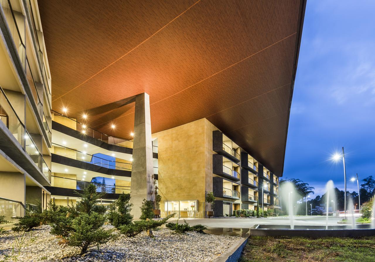 Travelers Rio Verde Living Suites Rionegro Buitenkant foto